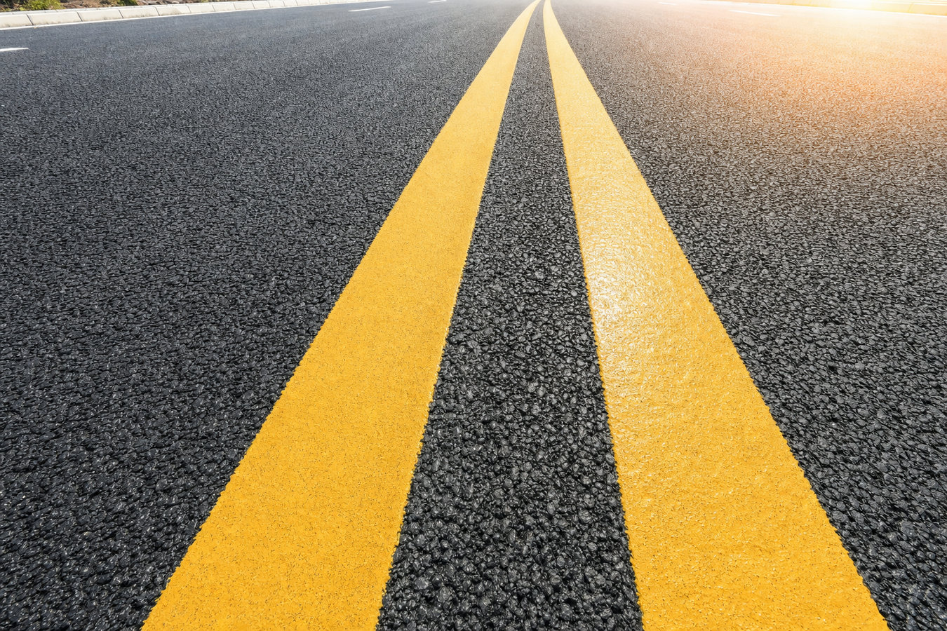 Asphalt paving