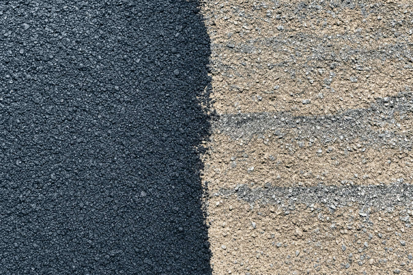 Asphalt sealcoating